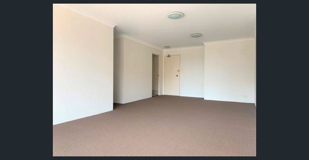 MODERN HIGH RISE UNIT - Photo 1