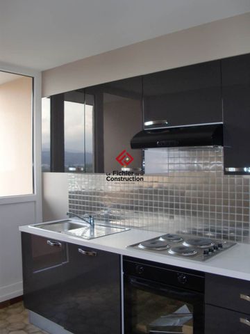 Location Appartement 3 pièces 81m² SEYSSINS 38180 - Photo 3