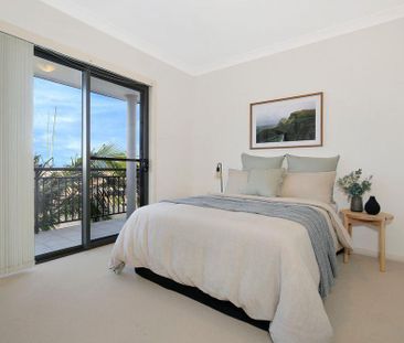 4/38 Robinson Street, Wollongong NSW 2500, Wollongong - Photo 2