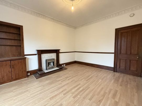 Alexandra Parade, Glasgow, G31 - Photo 1