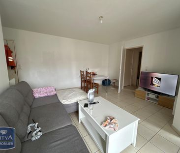 Location Appartement 3 pièces 53m² LENS 62300 - Photo 2