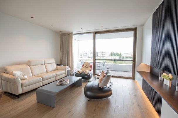 Appartement te huur - Photo 1