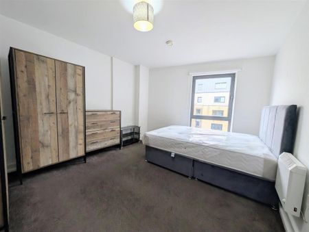 2 bedroom apartment to rent - Photo 3