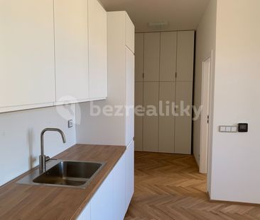 Pronájem bytu 2+kk • 48 m² bez realitkyNa Poříčním právu, Praha - N... - Photo 2