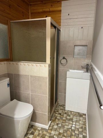 Available now - Photo 5