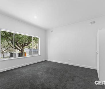 Newly Renovated Three Bedroom Villa Unit - Photo 4