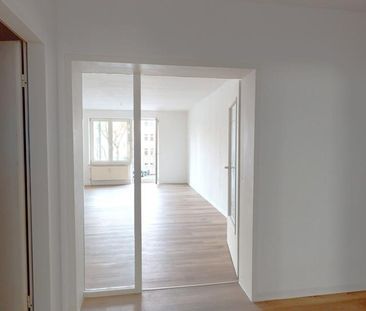 großzügige 2-Raum-Wohnung + separate Wohnküche im Paulusviertel - a... - Foto 2