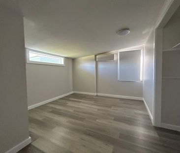 Fully Renovated 4 bedroom Home minutes from Lake Mulwala ! - Photo 2