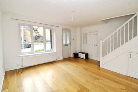 3 bedroom terraced house to rent - Photo 2