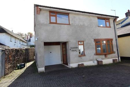 Ottery Saint, EX11 - Photo 5