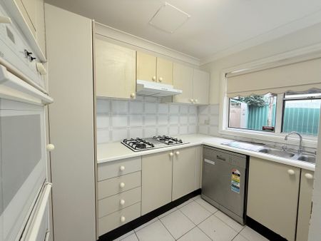 Parramatta - Photo 4