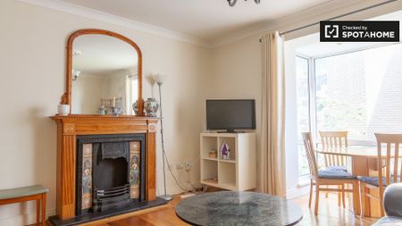 Sunny room in 4-bedroom flatshare in Stoneybatter, Dublin - Photo 3