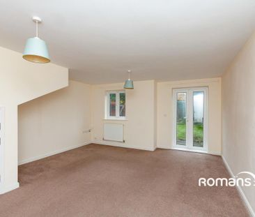 4 bedroom terraced house to rent - Photo 5