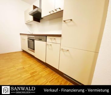 Moderne 2,5-Zimmer Wohnung mit Einbauküche und Terrasse - Photo 4