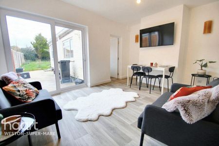 1 bedroom in a house share to rent - Photo 2