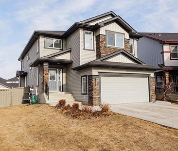 Chappelle Creekwood Home for Rent | 3520 Claxton Crescent, Edmonton - Photo 1