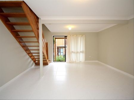 Modern Townhouse In Secure Complex - Photo 4