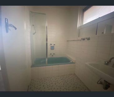 8/19 Sydney Street, Murrumbeena, Vic 3163 - Photo 6