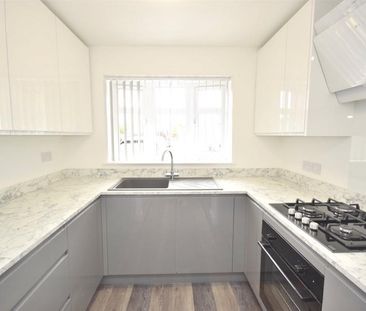 Gillebank Close, Bristol, BS14 - Photo 2