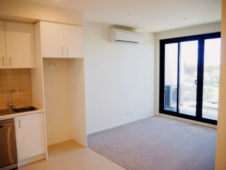 1 Bed, 1 Bath - Photo 4