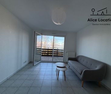 Location Appartement 2 pièces 43m² EVIAN LES BAINS 74500 - Photo 2