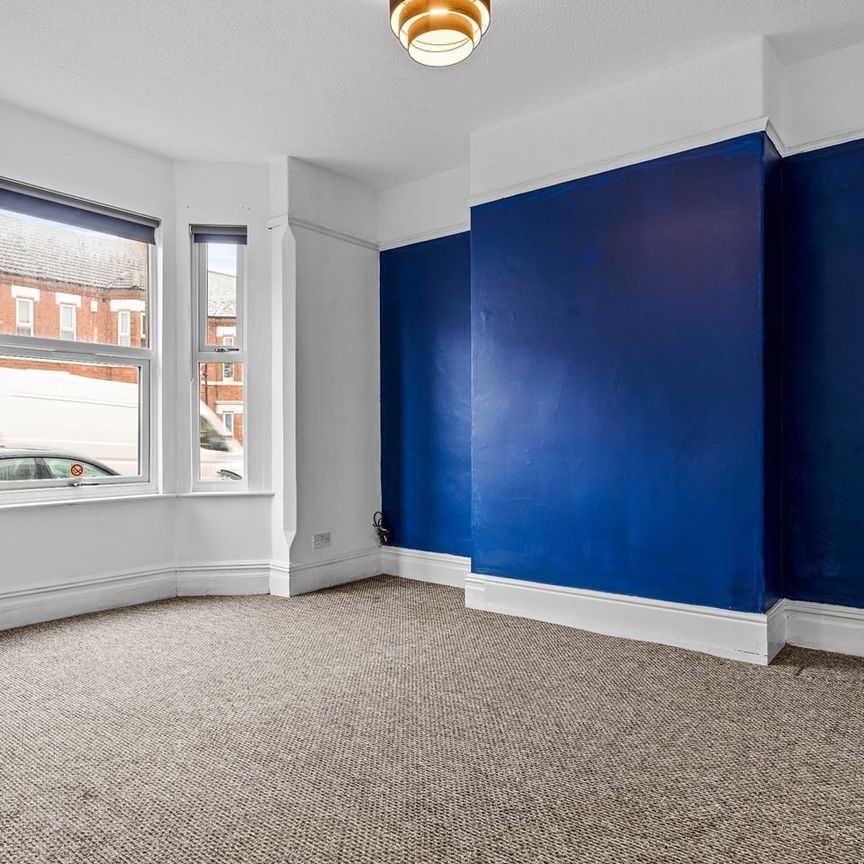 3 Bed Terraced House, Northumberland Road, CV1 - Photo 1