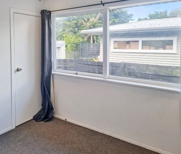 Remuera 1 bedroom unit plus an office with private garden and carport - Photo 4