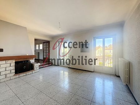 Appartement T4 avec jardin et piscine, - Photo 2