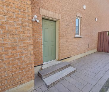 For Lease - 210 Miller Drive, Halton Hills, Ontario - Photo 4