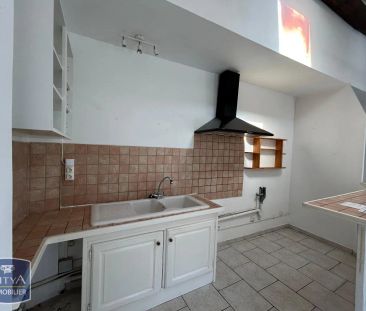 Appartement à louer 4 pièces 70.1m² - Photo 2