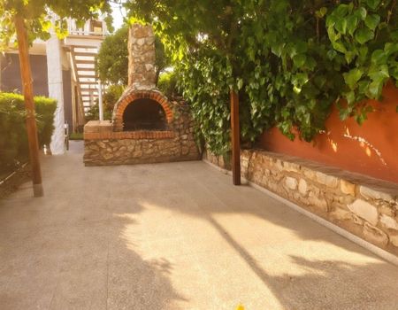Light, Space and Freedom in the Heart of La Cañada - Photo 4