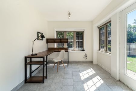 For Lease - 34 Monkton Avenue Unit# Lower, Toronto, Ontario - Photo 4