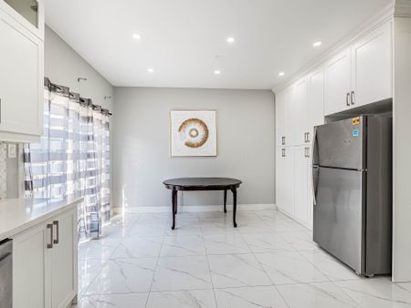 For Lease - 20 Monabelle Crescent, Brampton, Ontario - Photo 5