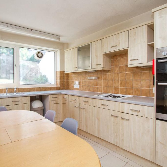 5 bedroom terraced house to rent - Photo 1