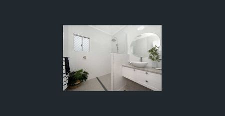 Quaint and Charming! - Photo 4