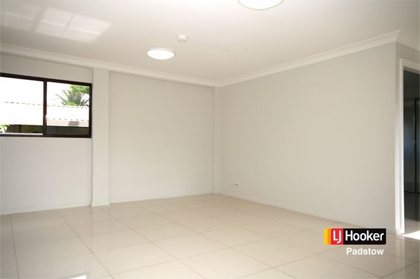 Neat and Tidy 2-Bedroom Granny-Flat - Photo 1