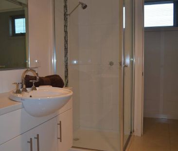 FULLY FURNISHED - UNAVAILABLE UNTIL APRIL 2019 - Photo 6