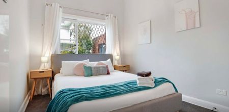 Charming 2-Bedroom Home in Prime Mornington Location - Options available Furnished or Unfurnished - Photo 5