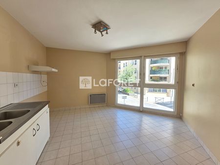 Apartment - Photo 2