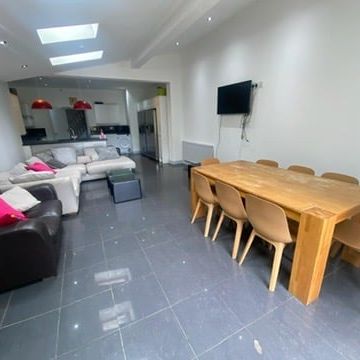 67 Heeley Road - Photo 1