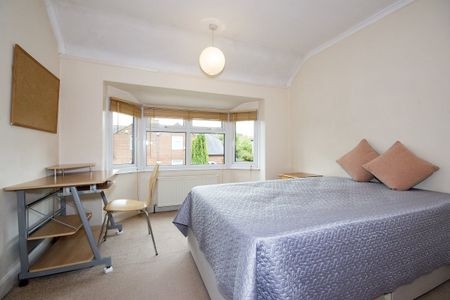 York Road, Headington - Photo 2