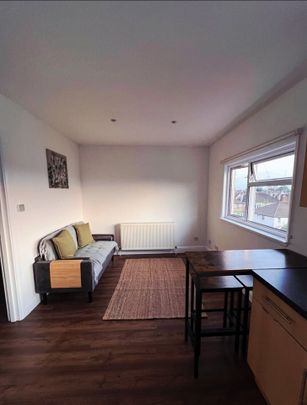 1 Bed Flat, Allison Road, W3 - Photo 1