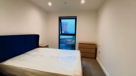 2 Bedroom 2 Bathroom Apartment 106 - Photo 5