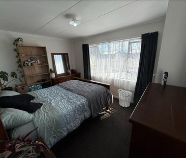 Charming renovated home - Photo 3