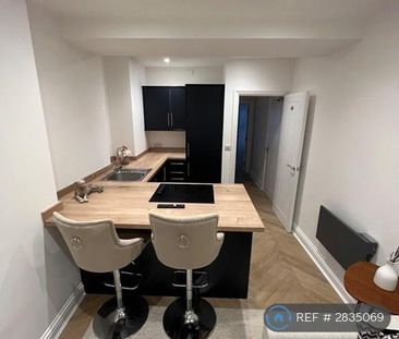 1 bedroom flat to rent - Photo 6
