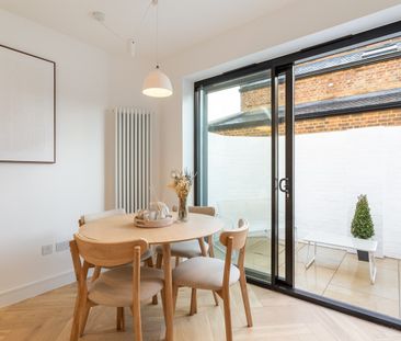 1 Bed Terraced House, Hythe Road, BN1 - Photo 6