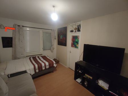 Hjulsta backar, Spånga - Photo 3