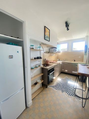 Location Appartement 2 pièces 48m² CASSIS 13260 - Photo 5