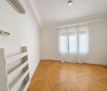 4 room luxury Flat for rent in Madrid, Spain - Photo 2