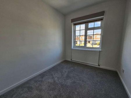 County Park Avenue, Halesowen, Birmingham, B62 - Photo 5